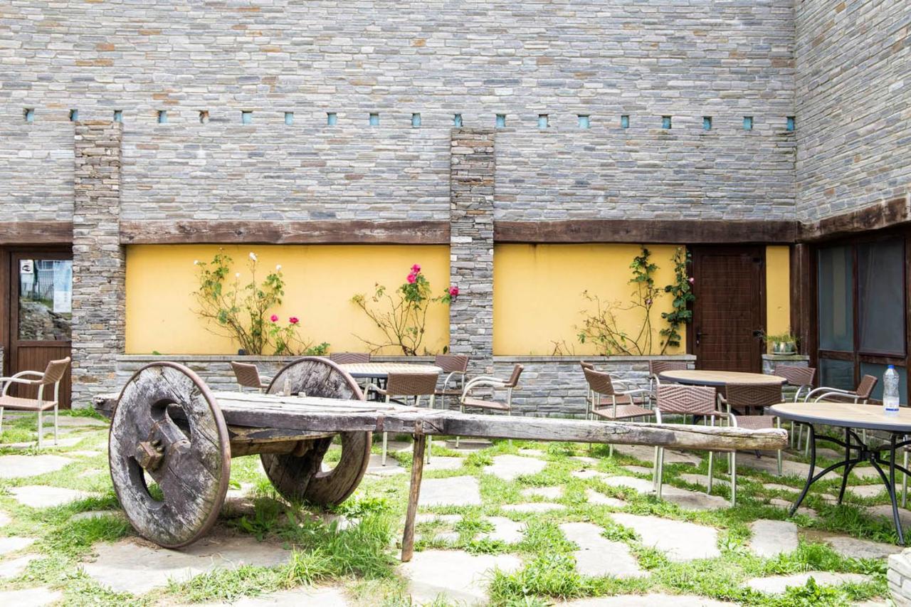 A Reboleira - Casa Nunez Fonfria Exterior photo